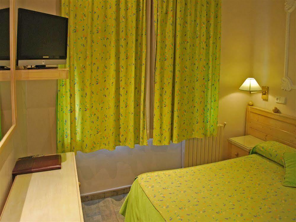 Hotel Celimar Сиджес Экстерьер фото